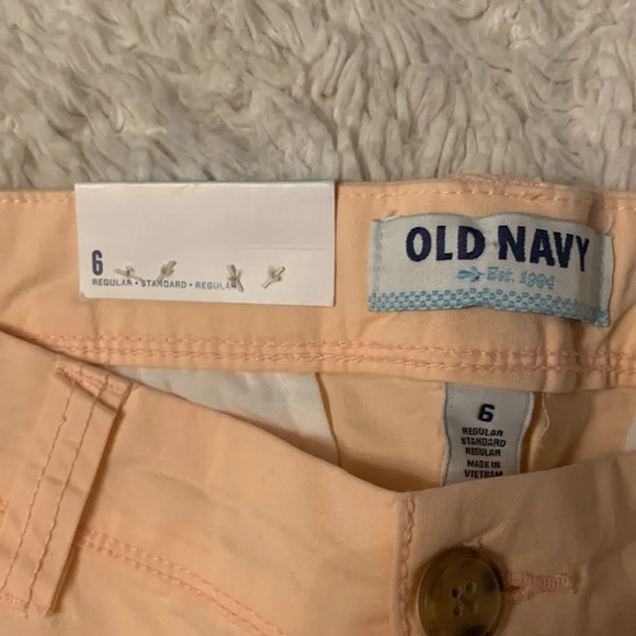 Old navy peach pink Bermuda shorts size 6 cotton stretch - Picture 3 of 7